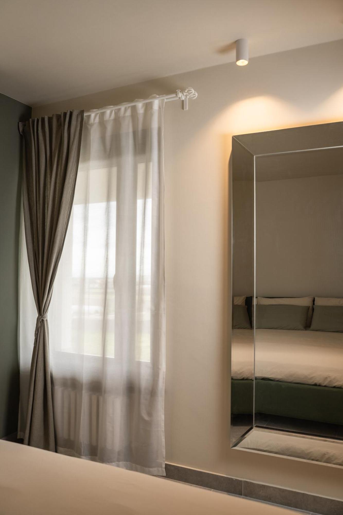 Gomes Comfort House 2 Valeggio sul Mincio Ngoại thất bức ảnh